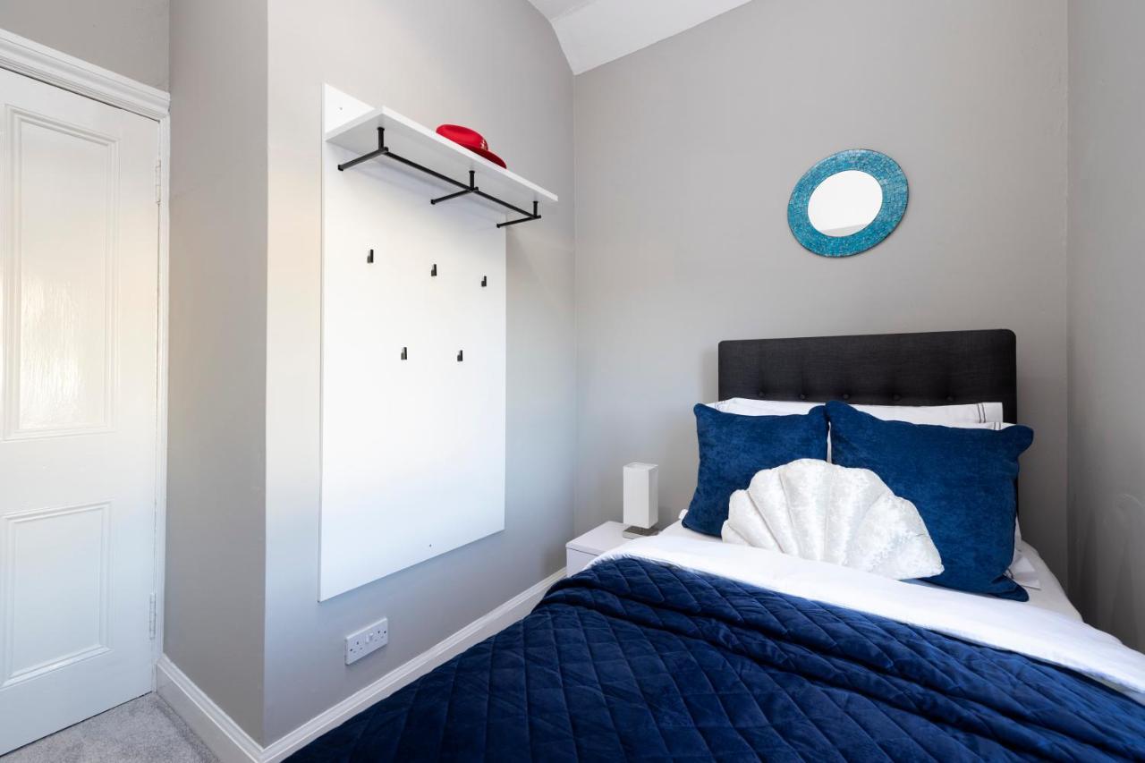 Stylish George Street Apartment Peebles Exterior foto